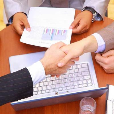 企業(yè)運營全周期支持 專業(yè)代理記賬、工商與稅務服務、資質審批一站式解決方案